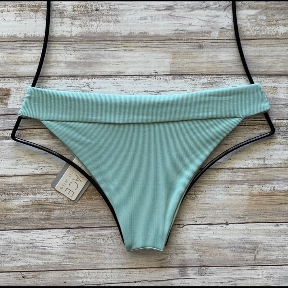 L*SPACE Ribbed Veronica Banded Bikini Bottom
